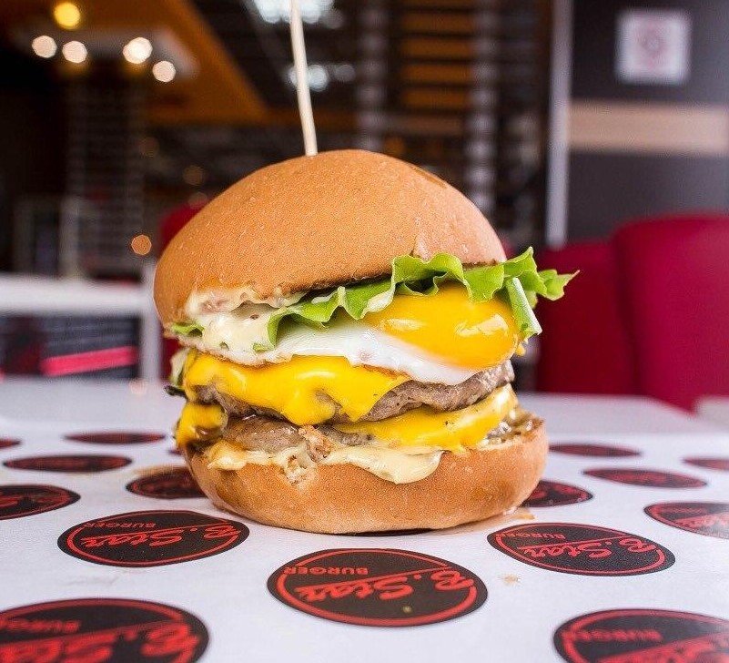 B.Star Burger